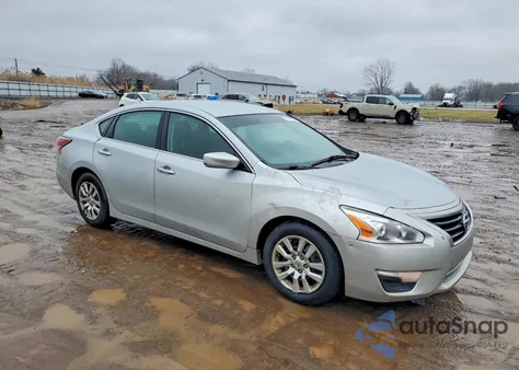 2015 Nissan Altima 2.5 from USA, damaged, VIN 1N4AL3AP4FN392264